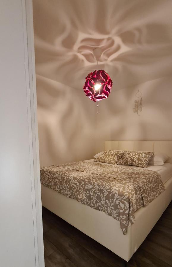 Apartman Kokola Mali Lošinj Buitenkant foto